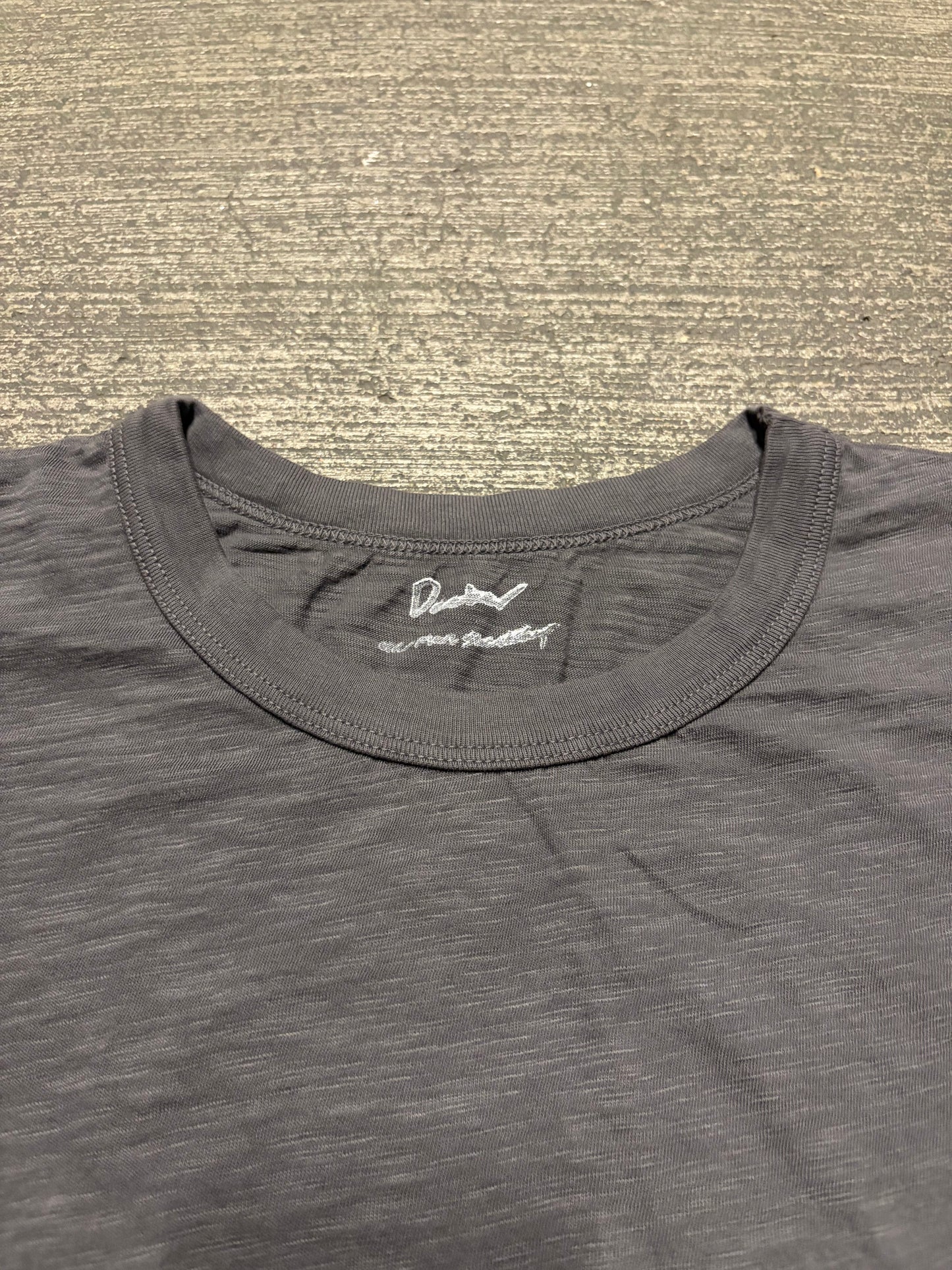 Emperor Lamp 4.5oz Slub tee - Black (G&J x Daeker)